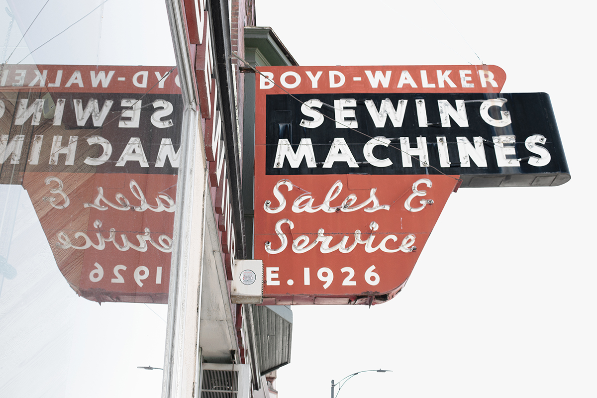 Boyd-Walker Sewing Machines sign, Spokane, Washington